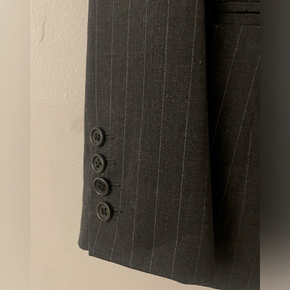 Theory Stretch Wool Metallic Pinstripe Blazer/ Career Gray Silver/Size 10 - Picture 8 of 10